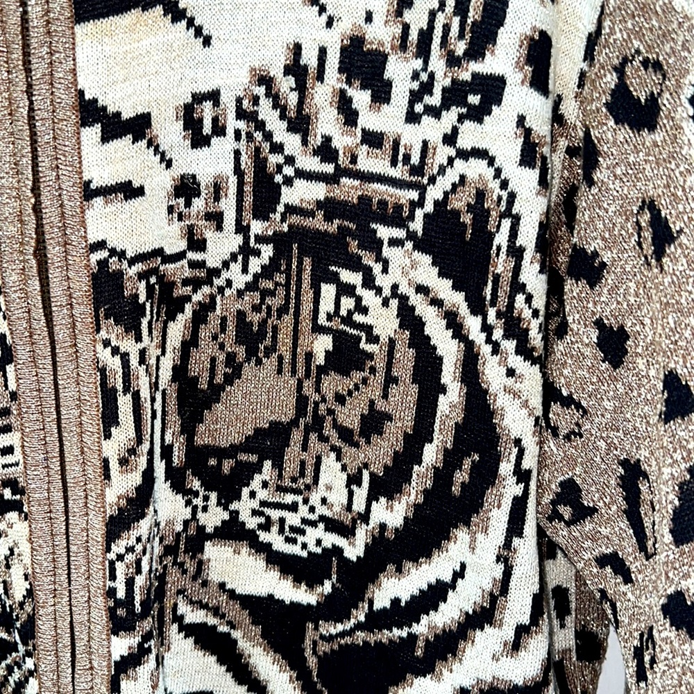 Vintage Lisa Ashley metallic tiger sweater.  Full front zipper.  Size Large. - Picture 3 of 8